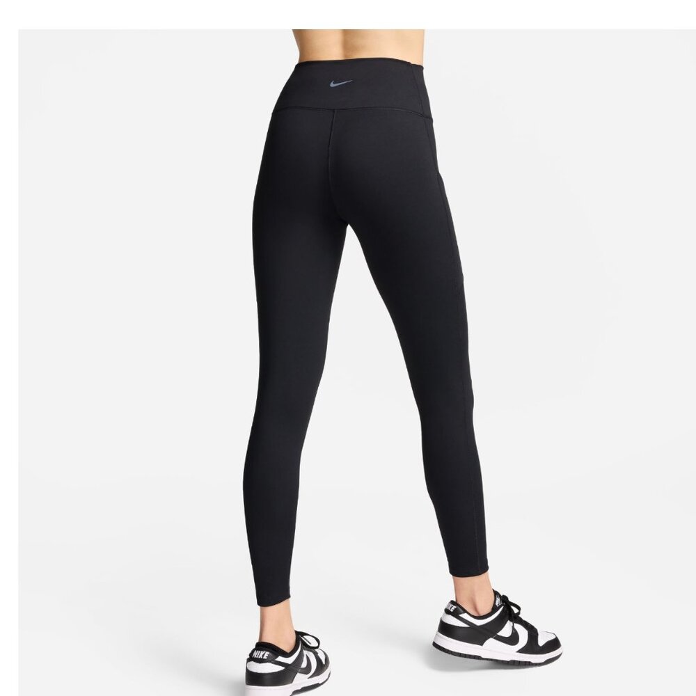 Nike Women's Leggings w/ Pockets